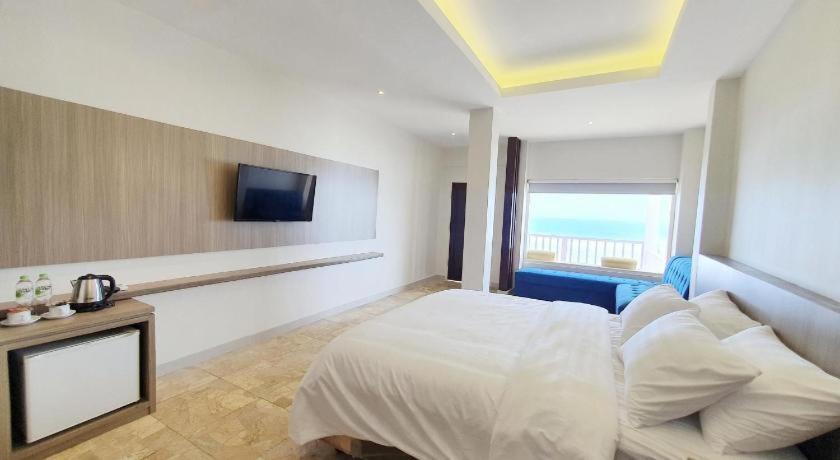 77 Sunset Plaza Otel Cisolok Dış mekan fotoğraf