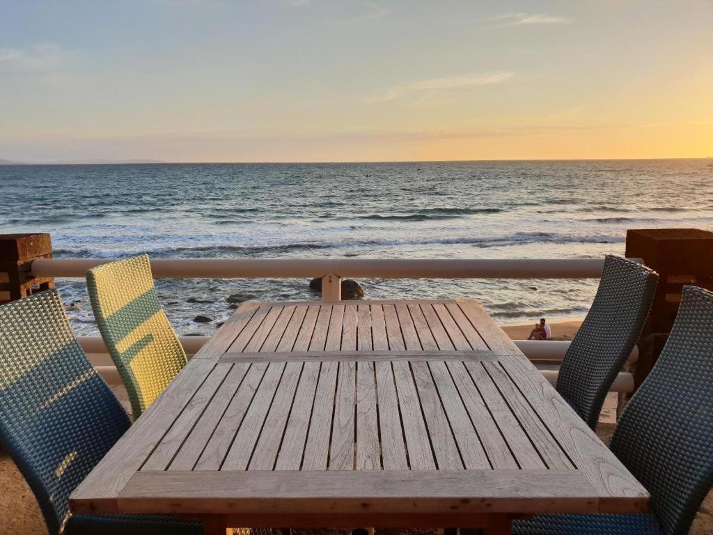 77 Sunset Plaza Otel Cisolok Dış mekan fotoğraf